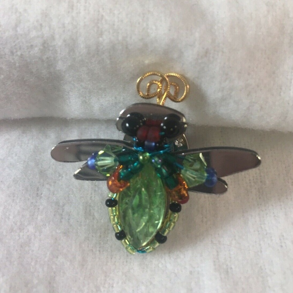 Liztech Bee Bug Pin Brooch 2006